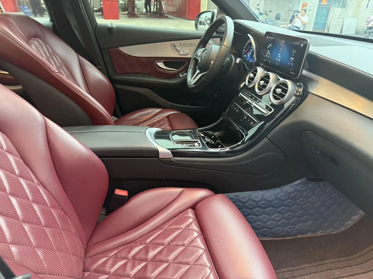 Mercedes Benz 2020 GLC 300 L 4MATIC 2.0T Dynamic Automatic 7