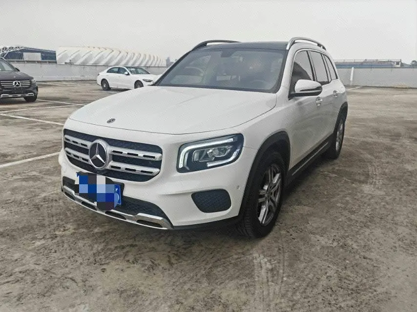 Open image lightbox: Mercedes Benz 2020 GLB 200 1.3T Dynamic (Modified) Automatic Gear