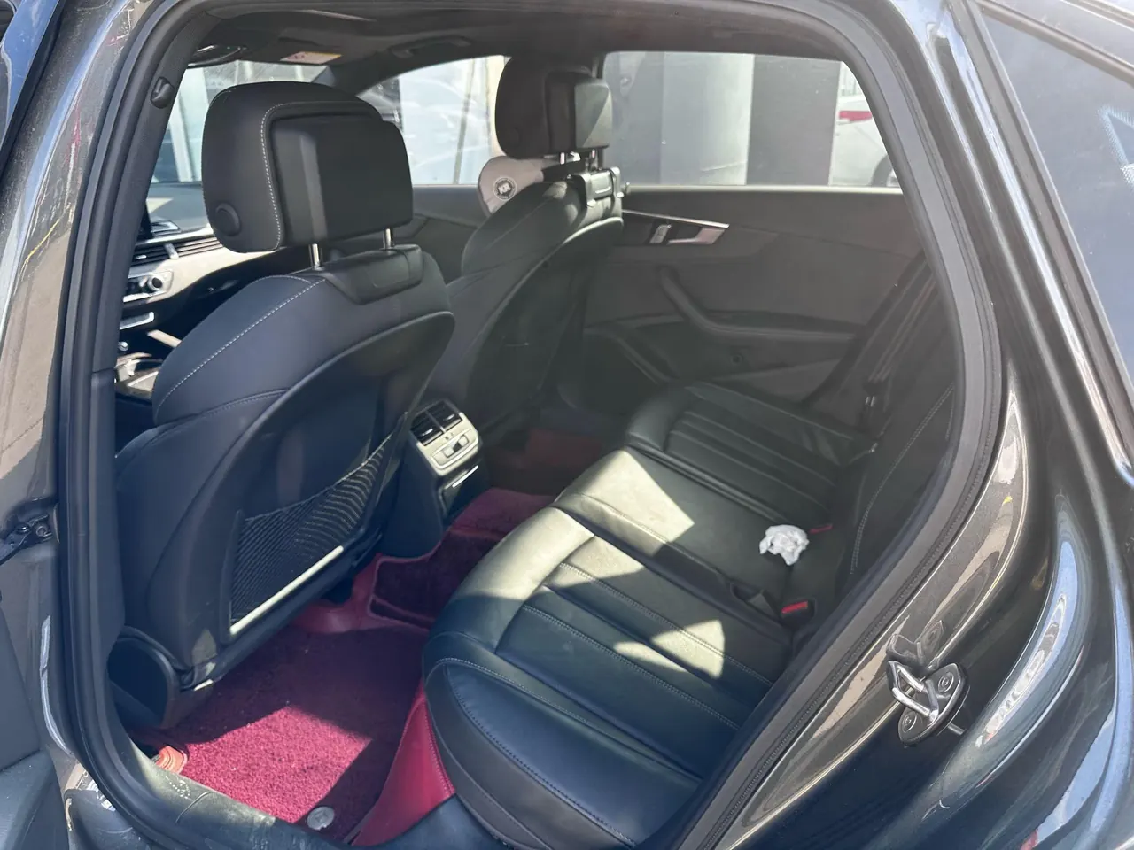 Audi 2024 A4L 2.0TFSI 40TFSI Deluxe Dynamic Automatic 4