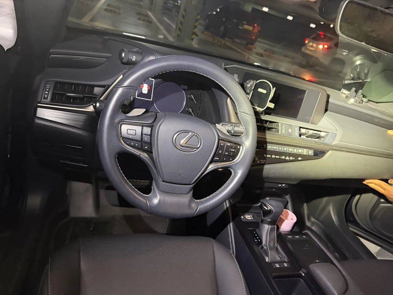 Lexus ES (Imported) 2020 ES200 2.0 Stepless Premium Edition Automatic Gear 6