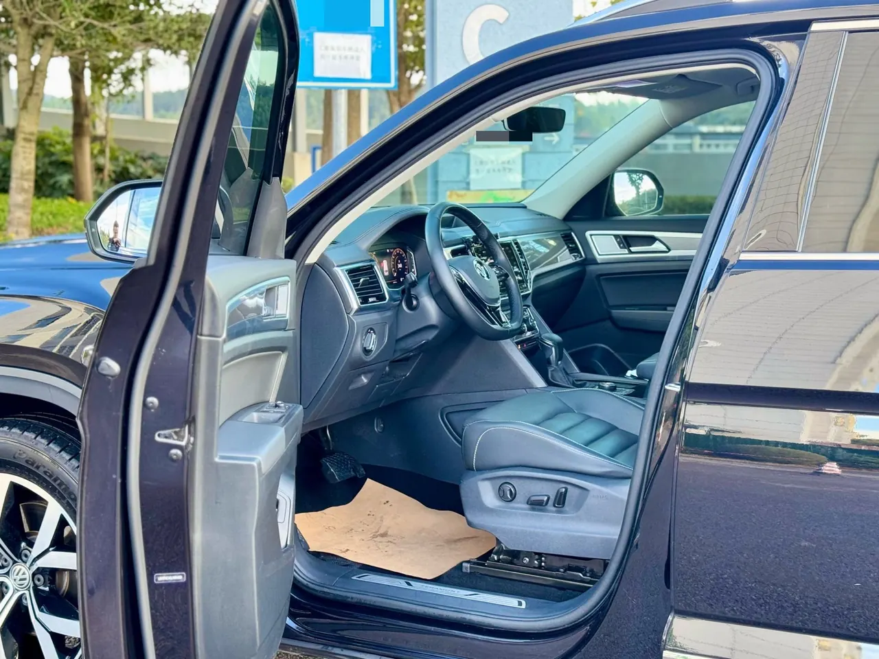 Volkswagen 2020 Tuang 2.0TSI 380TSI Four-wheel Drive Deluxe Edition Automatic Gear 6