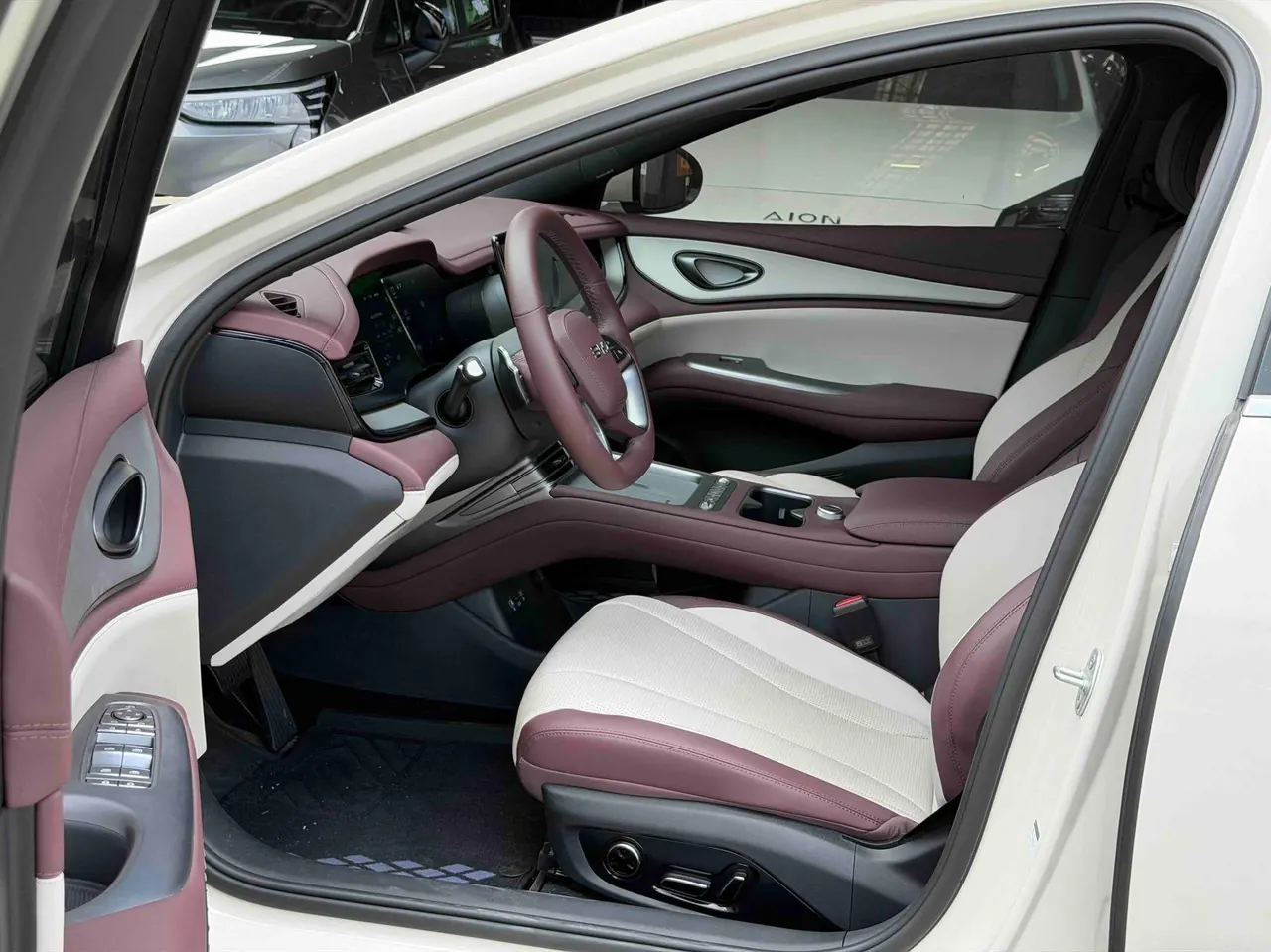 BYD 2026 Seal 07 DM-i 1.5T CVT 230km Flagship Automatic 5