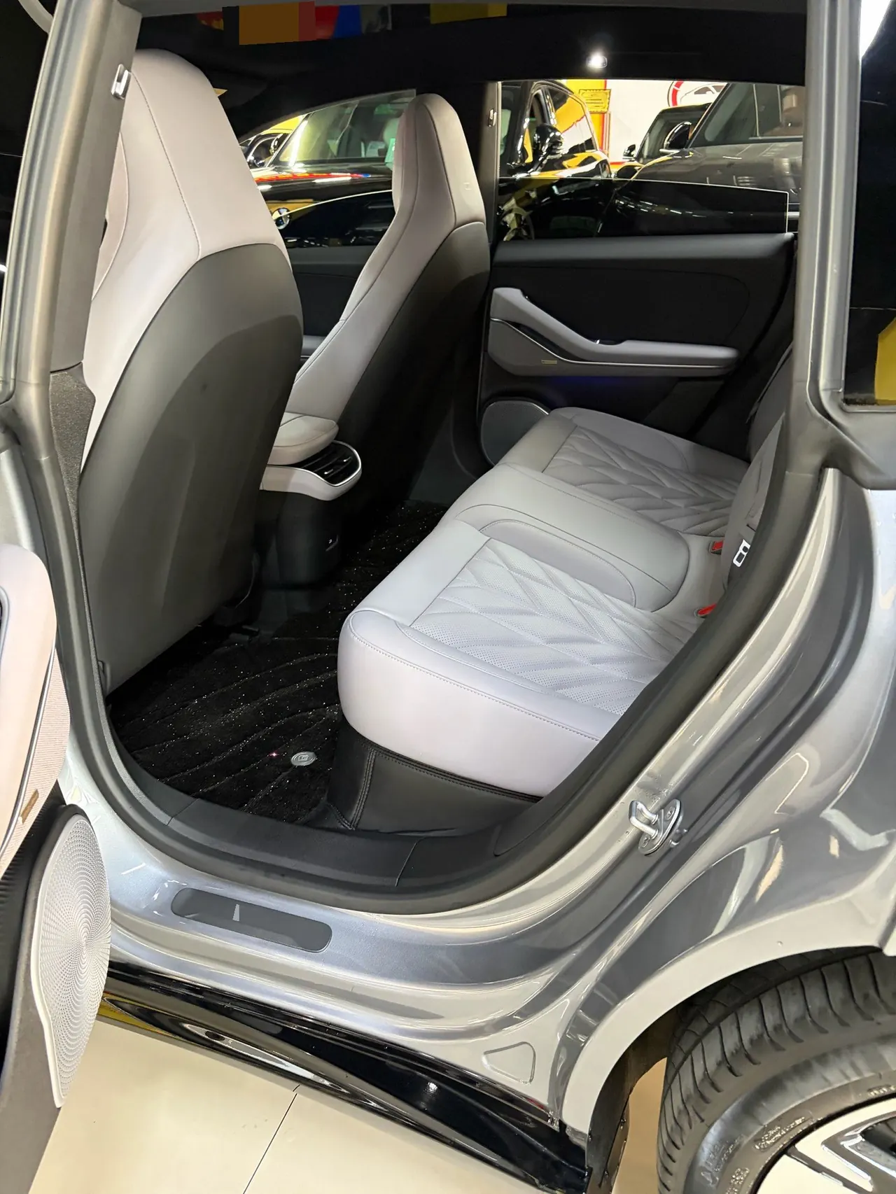 NIO 2025 ET5 75kWh automatic transmission 5