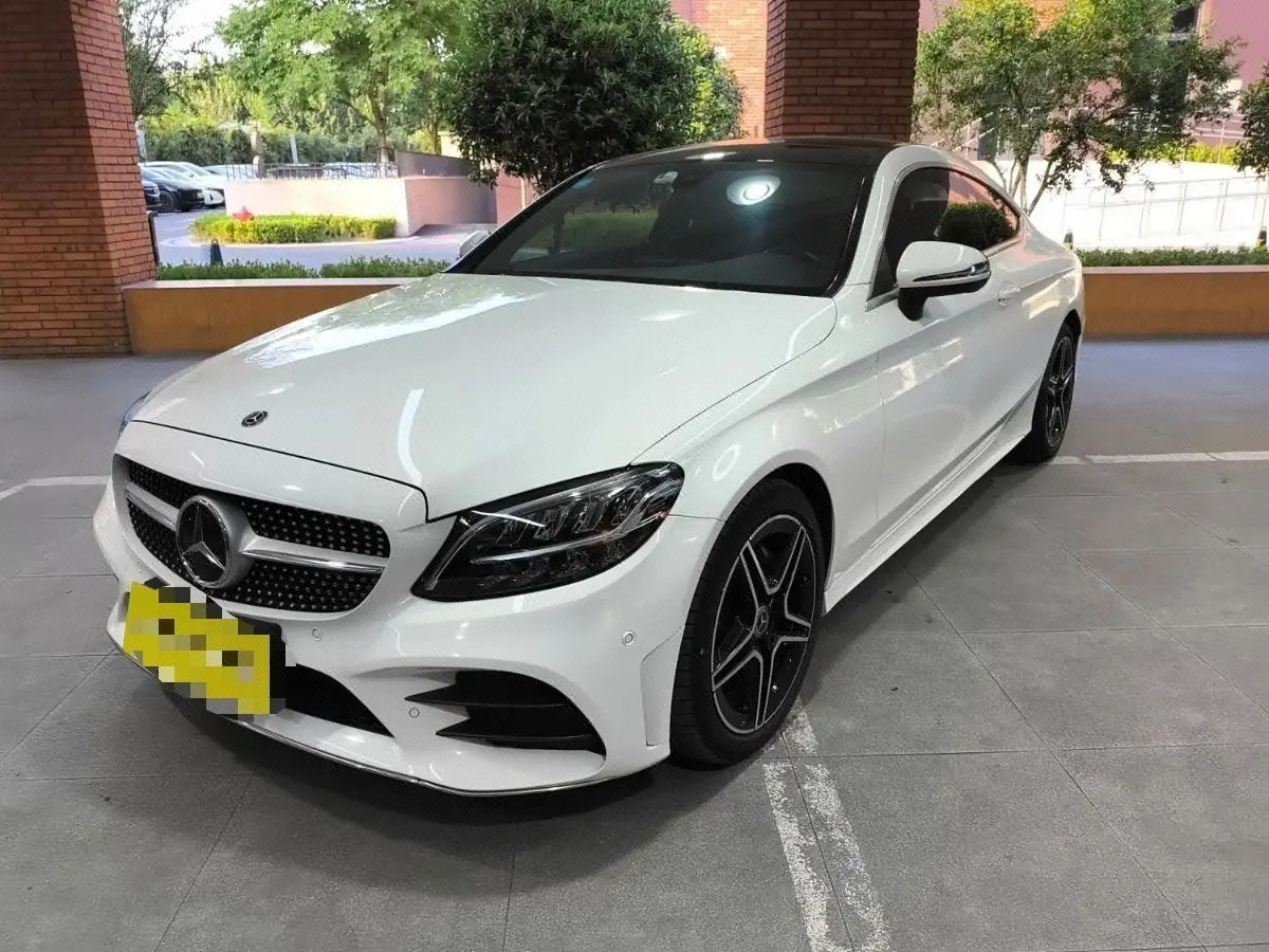 打开图片灯箱:Mercedes Benz Class C (Imported) 2020 C 260 Coupe 48V 1.5T Automatic Gear