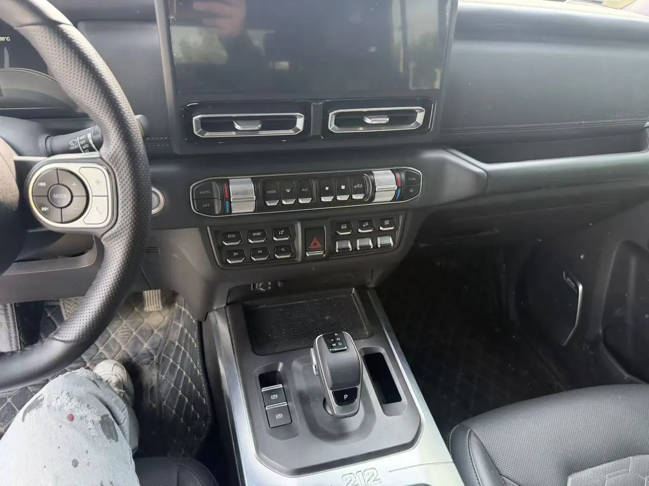 212 2024 T01 2.0T mechanic automatic gear 3
