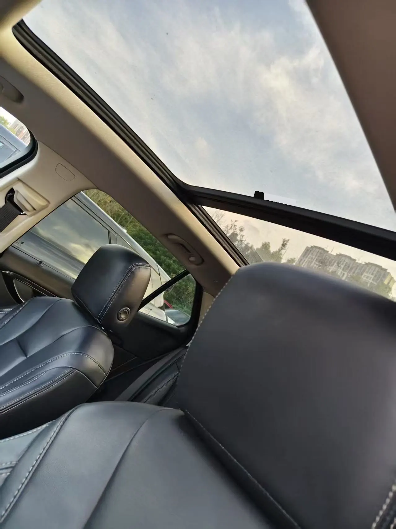 Buick 2020 Angkewei S 2.0T 652T Two-Drive Luxury Automatic Gear 5