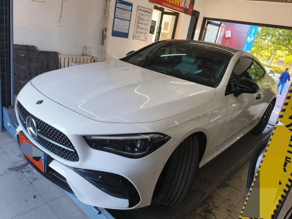 Mercedes Benz CLE (Imported) 2024 CLE 260 Coupe 48V 2.0T Automatic - View 1