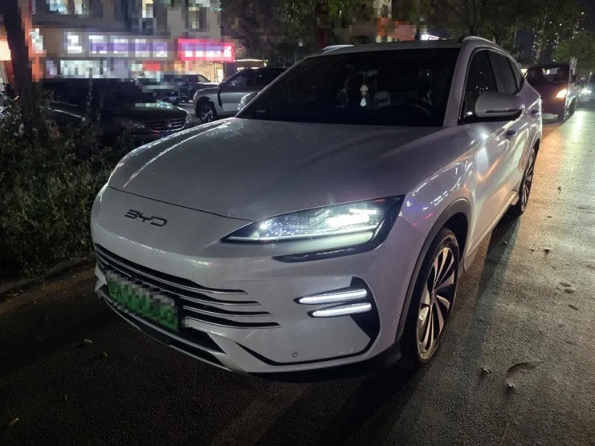 BYD 2023 Song PLUS DM-i 1.5 Stepless Champion Edition 110KM Flagship Automatic Gear - View 1