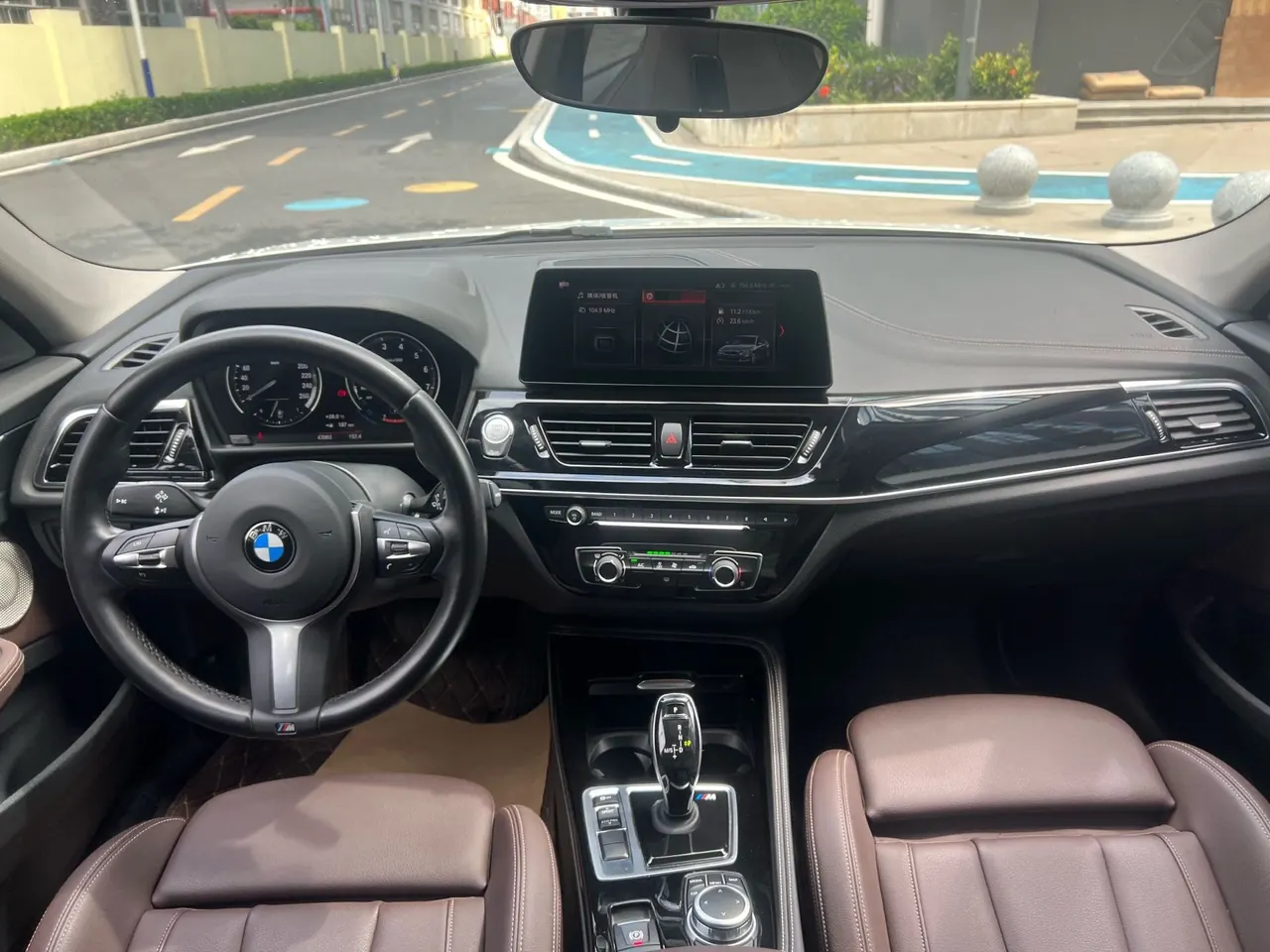 BMW 1 Series 2021 125i 2.0T M Sports Obsidian Night Edition (Changed) Automatic Gear 9