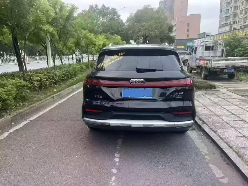Audi 2025 Q6 2.0TFSI 40TFSI Quattro Commemorative Edition Yu Lin Set 7-seat Automatic Block 5