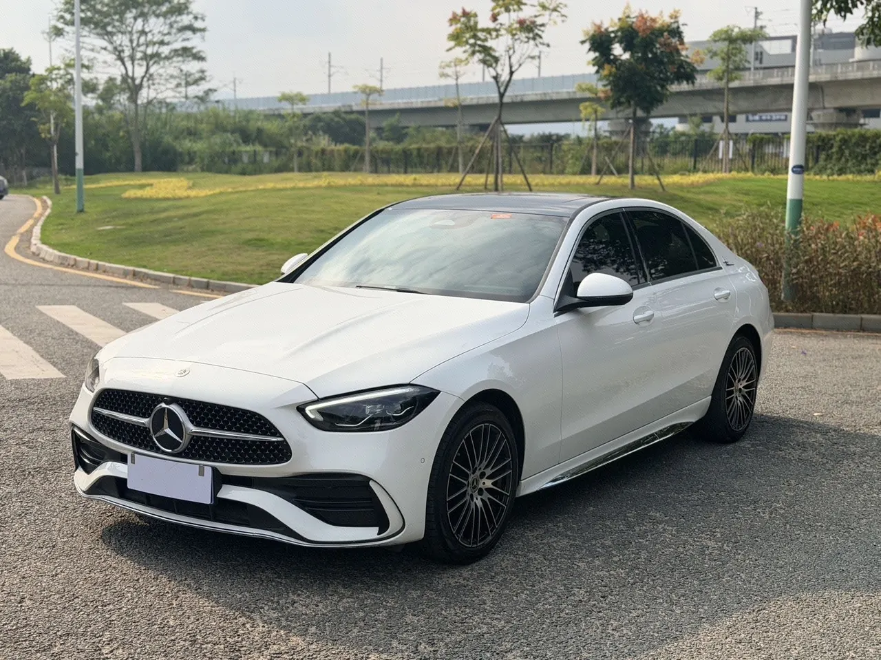 Открыть галерею: Mercedes Benz Class C 2024 C 200 L 48V 1.5T Sports Edition (Modified) Automatic Gear