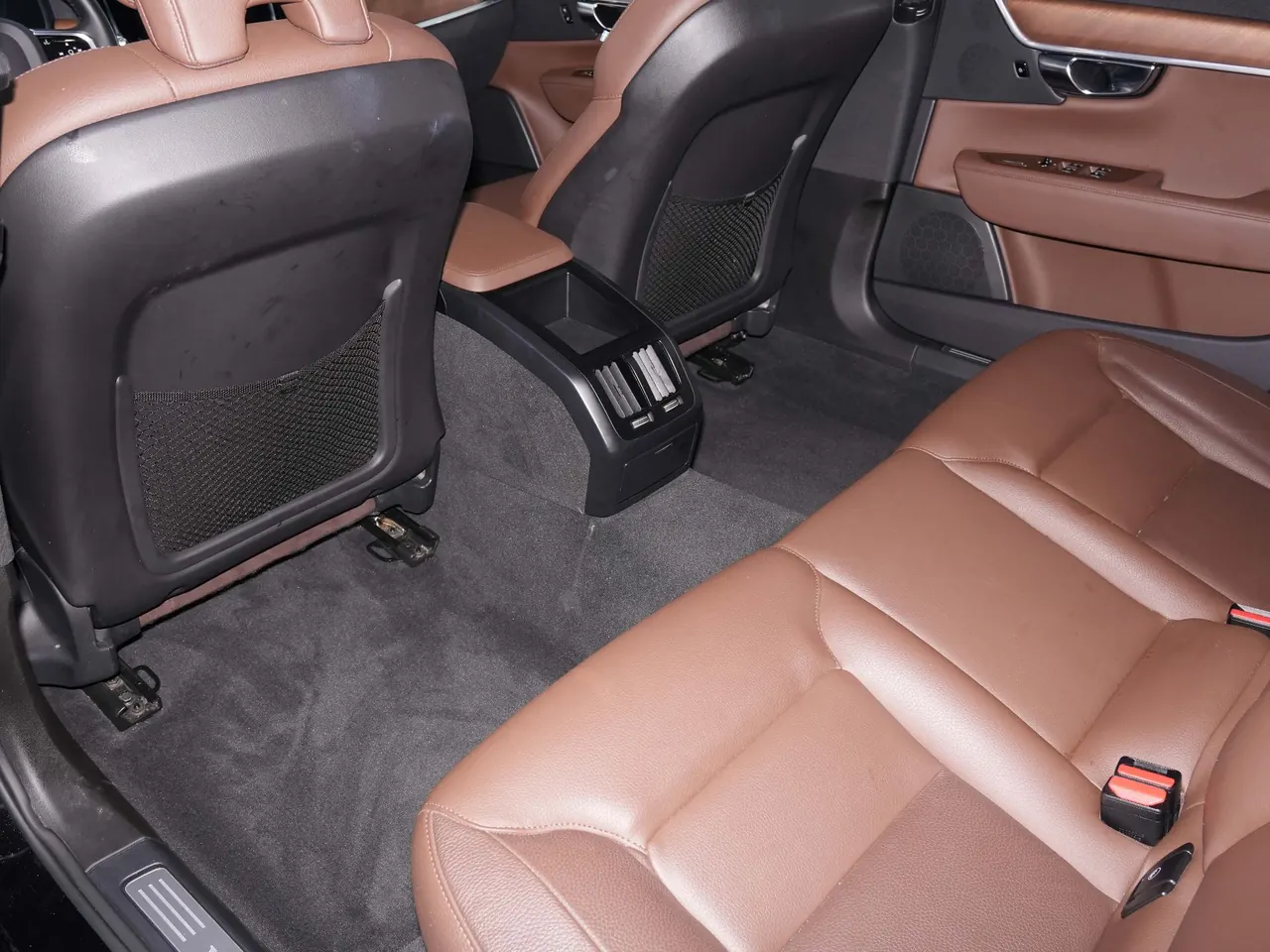 Volvo 2022 S90 48V 2.0T B5 Zhiyi Deluxe Edition Automatic Gear 6