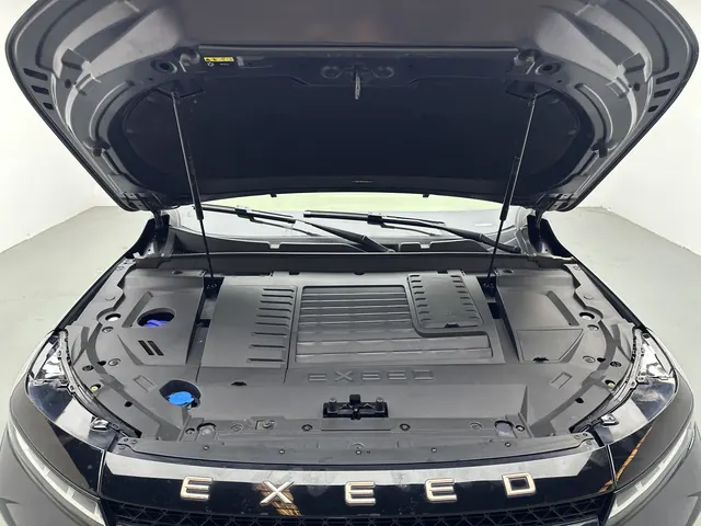 Xingtu 2022 Model 1.6T Versailles Edition Automatic Gear 8