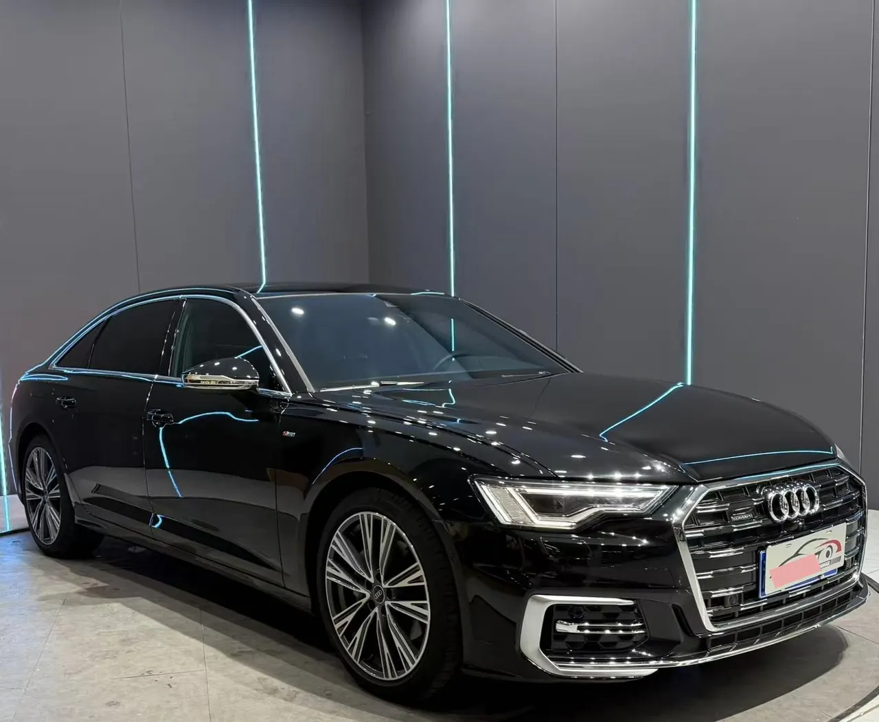 Audi 2025 A6L 2.0TFSI 45TFSI Quattro Selected Dynamic (Modified) Automatic Gear 3
