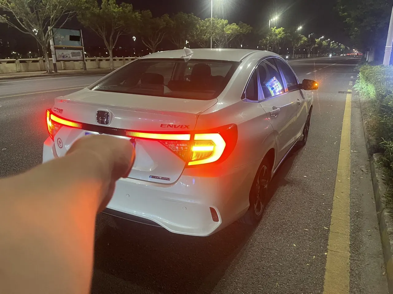 Honda 2021 hybrid 1.5 stepless sharp and clean version of automatic gear 5