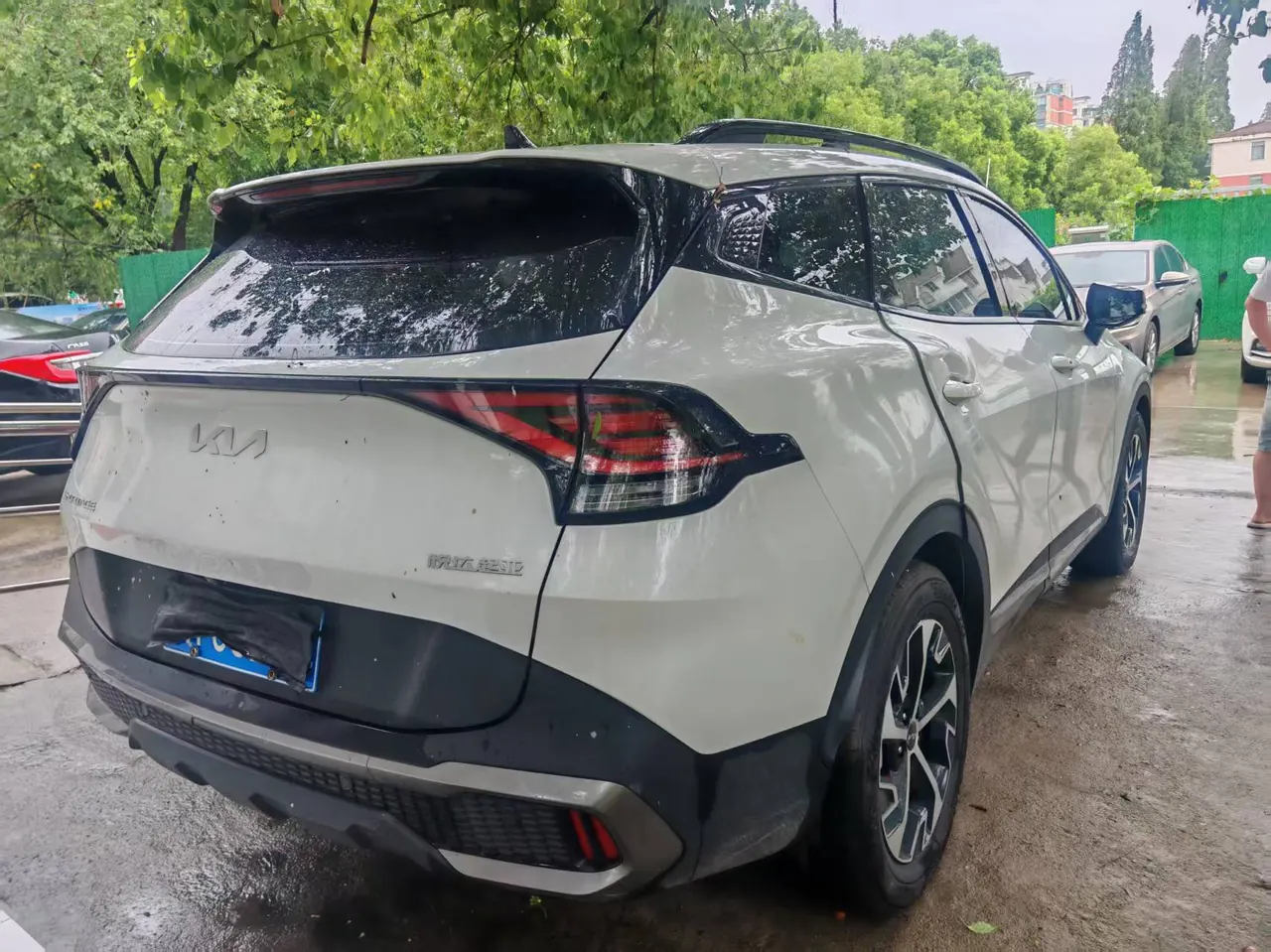 Kia 2025 Lion Platinum Extension 1.5T Two-Drive Premium Edition Automatic Gear 2