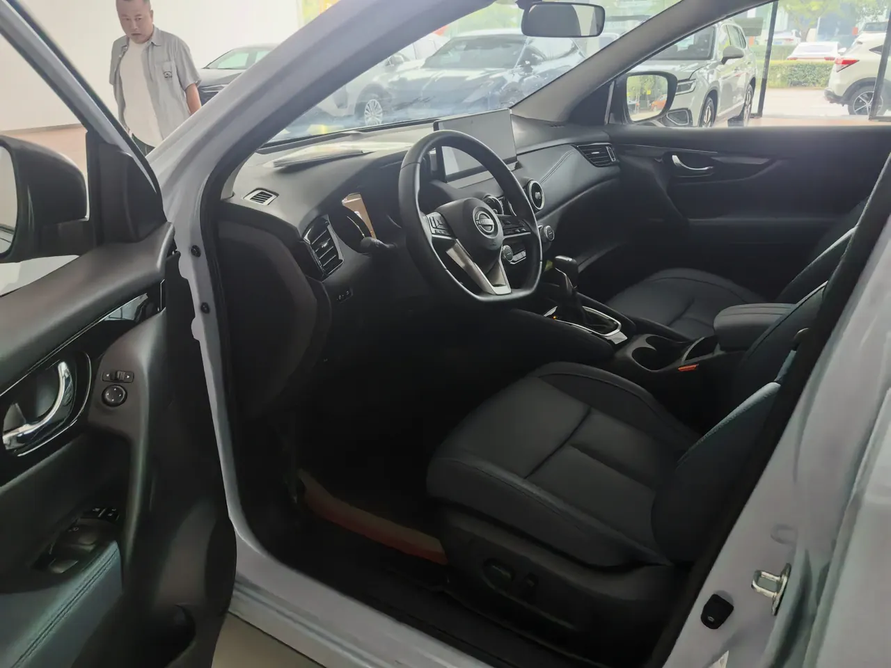 Nissan 2025 Xiao Ke Honor 2.0 Stepless Honor XV Leading Edition Automatic Gear 2