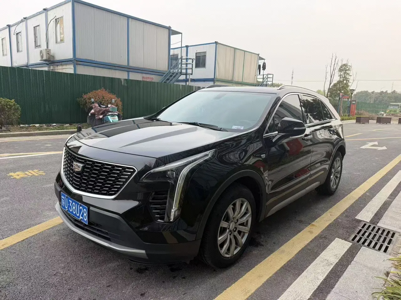 Cadillac 2020 XT4 2.0T 28T Two-Drive Leading Automatic Gear - View 1