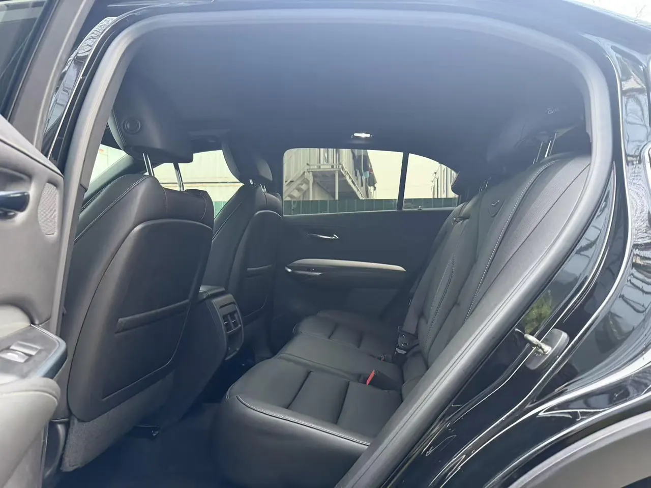 Cadillac 2020 XT4 2.0T 28T Two-Drive Leading Automatic Gear 6