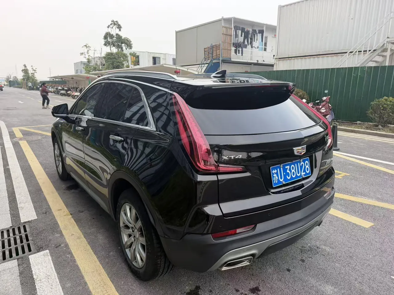 Cadillac 2020 XT4 2.0T 28T Two-Drive Leading Automatic Gear 9