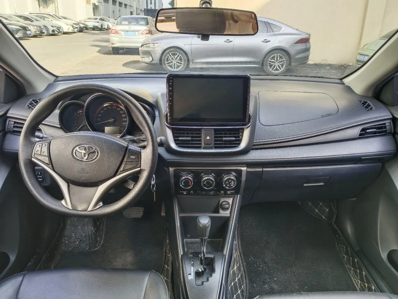 Toyota yaris 2022 YARiS L Zhixuan X 1.5 Stepless Leading PLUS Edition Automatic Gear 8