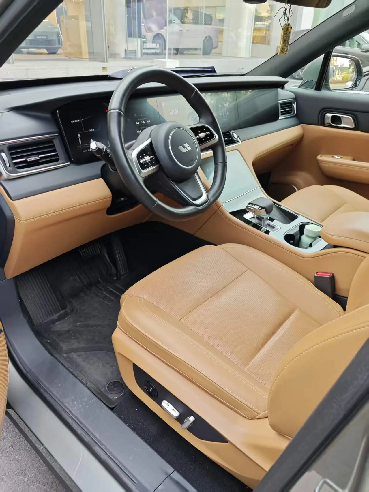 Li 2021 ONE 1.2T extended range 6-seat automatic gear 2