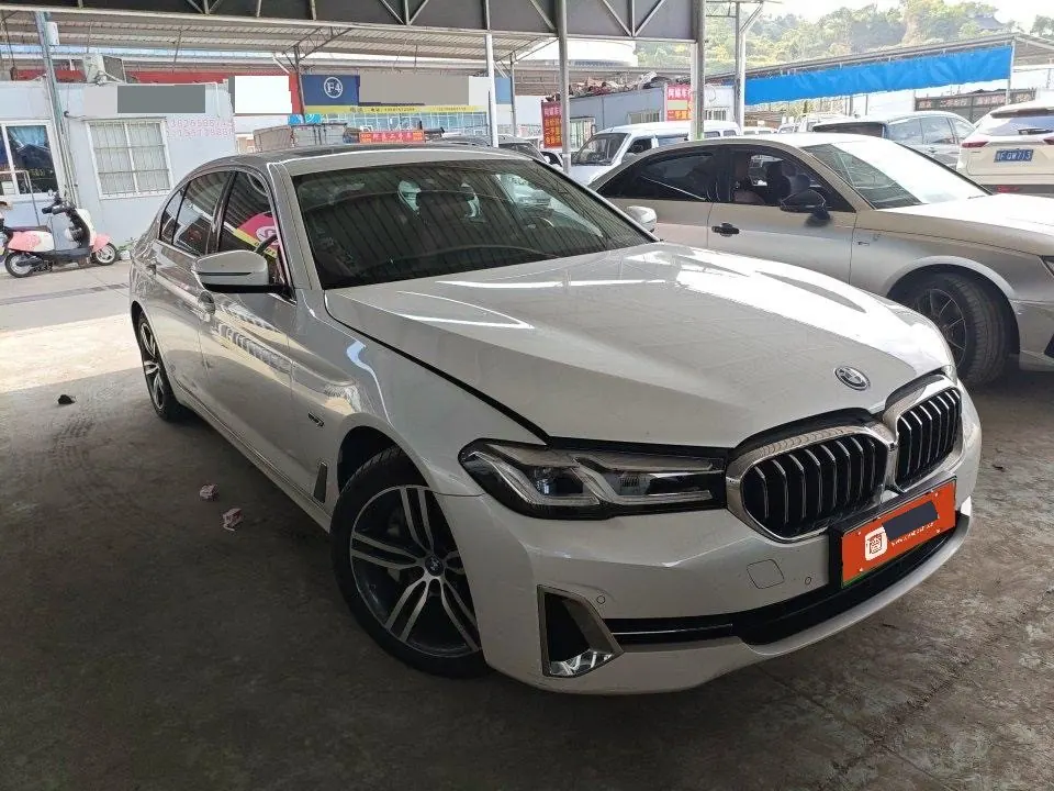 BMW 5 series new energy 2022 535Le 2.0T luxury package (modified) automatic gear 4