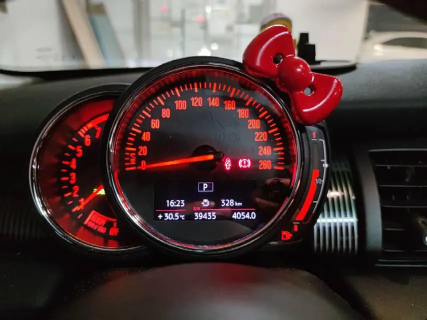 MINI Mini (imported) 2020 Mini Cooper S 2.0T artist automatic gear 7