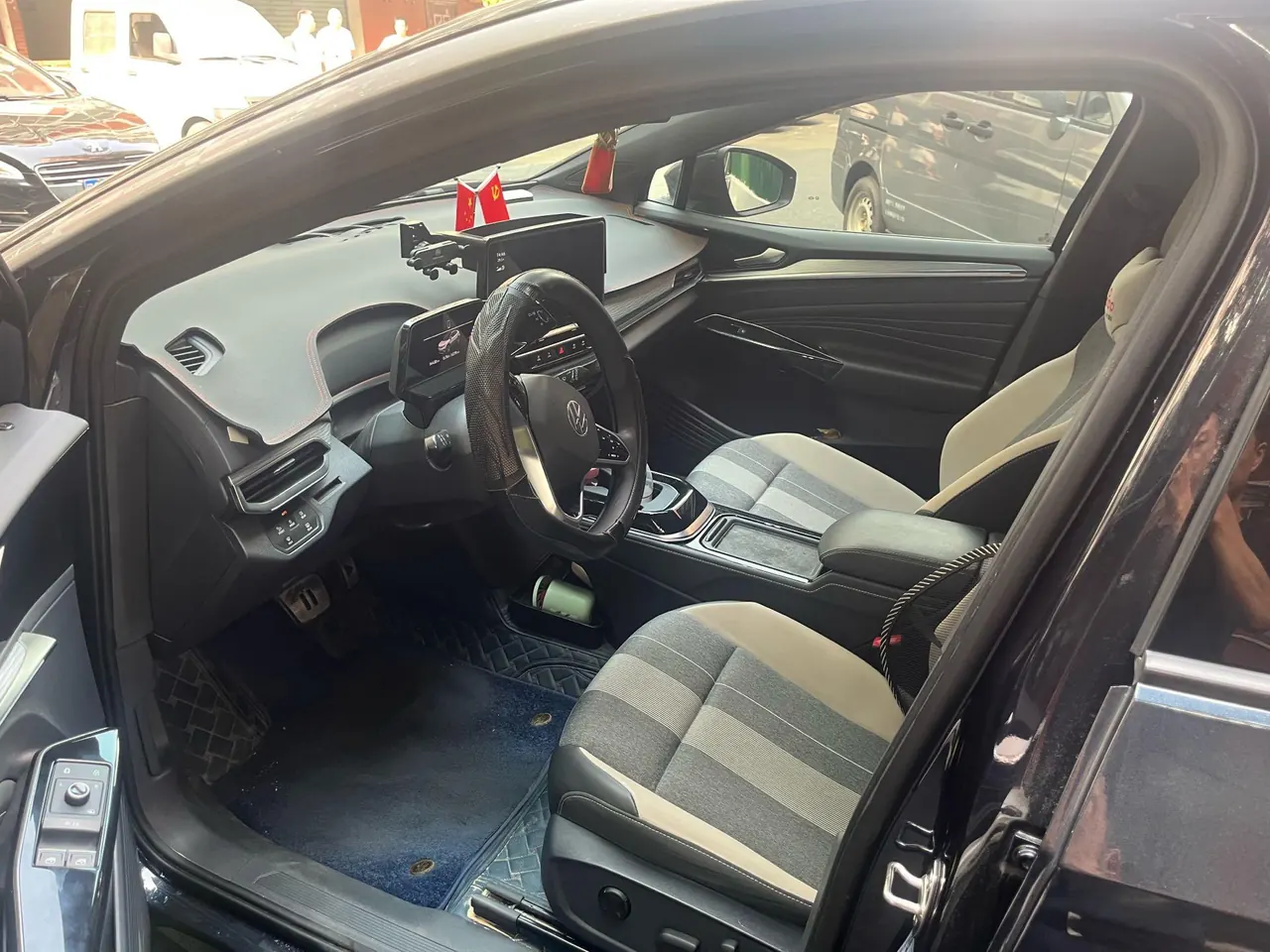 Volkswagen 2024 ID. 4 CROZZ Pure Limited Edition Automatic Transmission 4