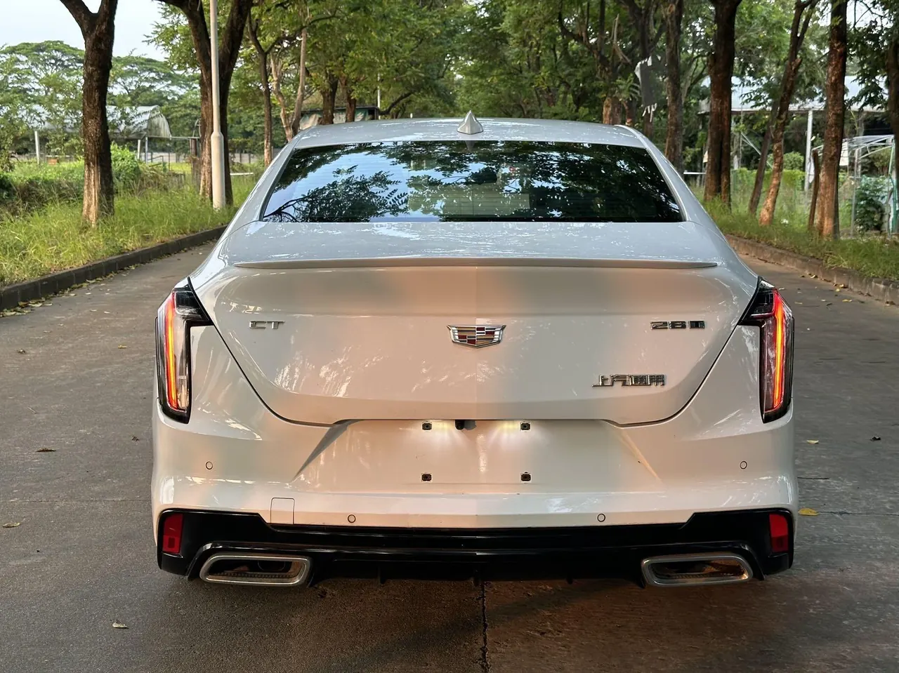 Cadillac 2021 CT4 2.0T 28T fashion (fashion) automatic gear 8