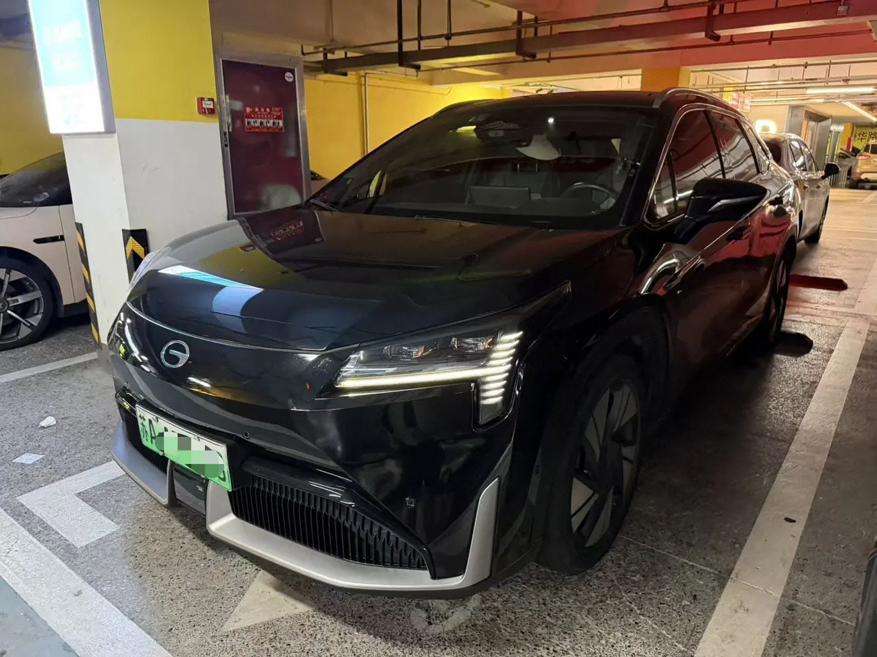 GAC Aion 2022 Aion LX PLUS 80D Ultimate Automatic Gear - View 1