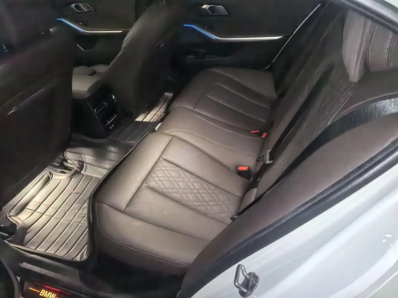 BMW 2022 i3 eDrive 35L automatic gear 5