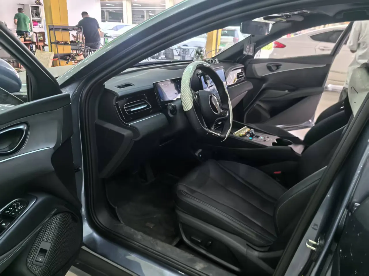 BYD 2025 seals 06 DM-i 1.5 stepless smart driving version 120KM honorable automatic gear 4