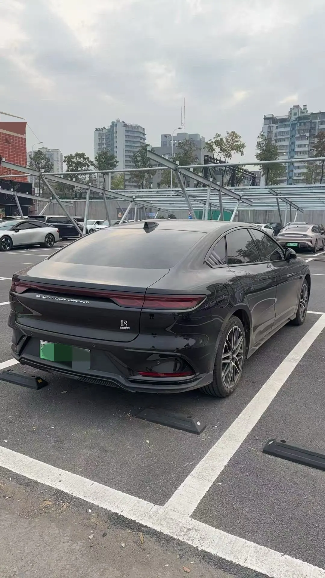 BYD 2025 Han EV Smart Driving 635KM Flagship Automatic Gear 4