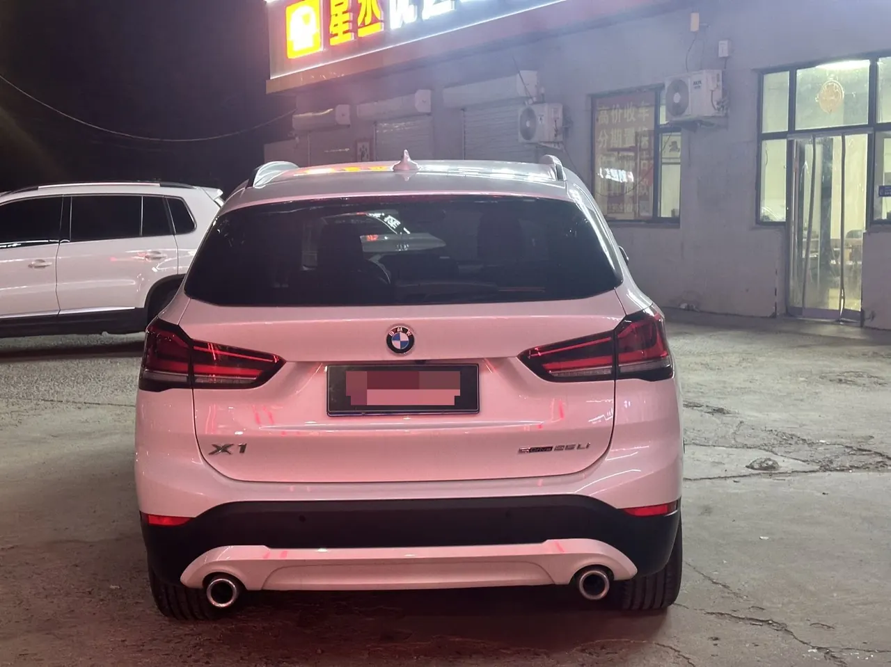 BMW 2021 X1 sDrive25Li 2.0T Leading Automatic Gear 5