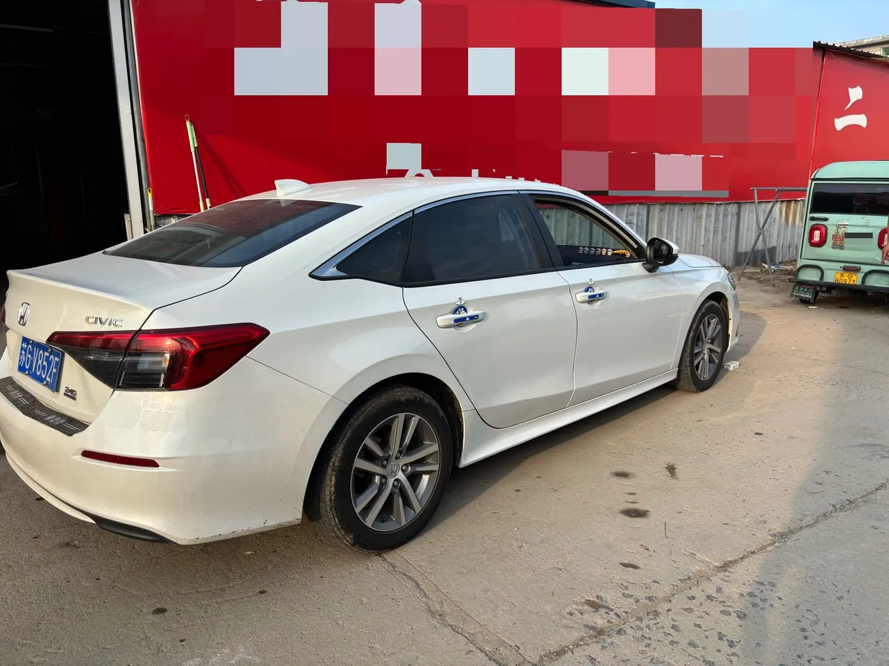 Honda 2023 Civic 1.5T CVT 240TURBO Sporty Edition Automatic 5
