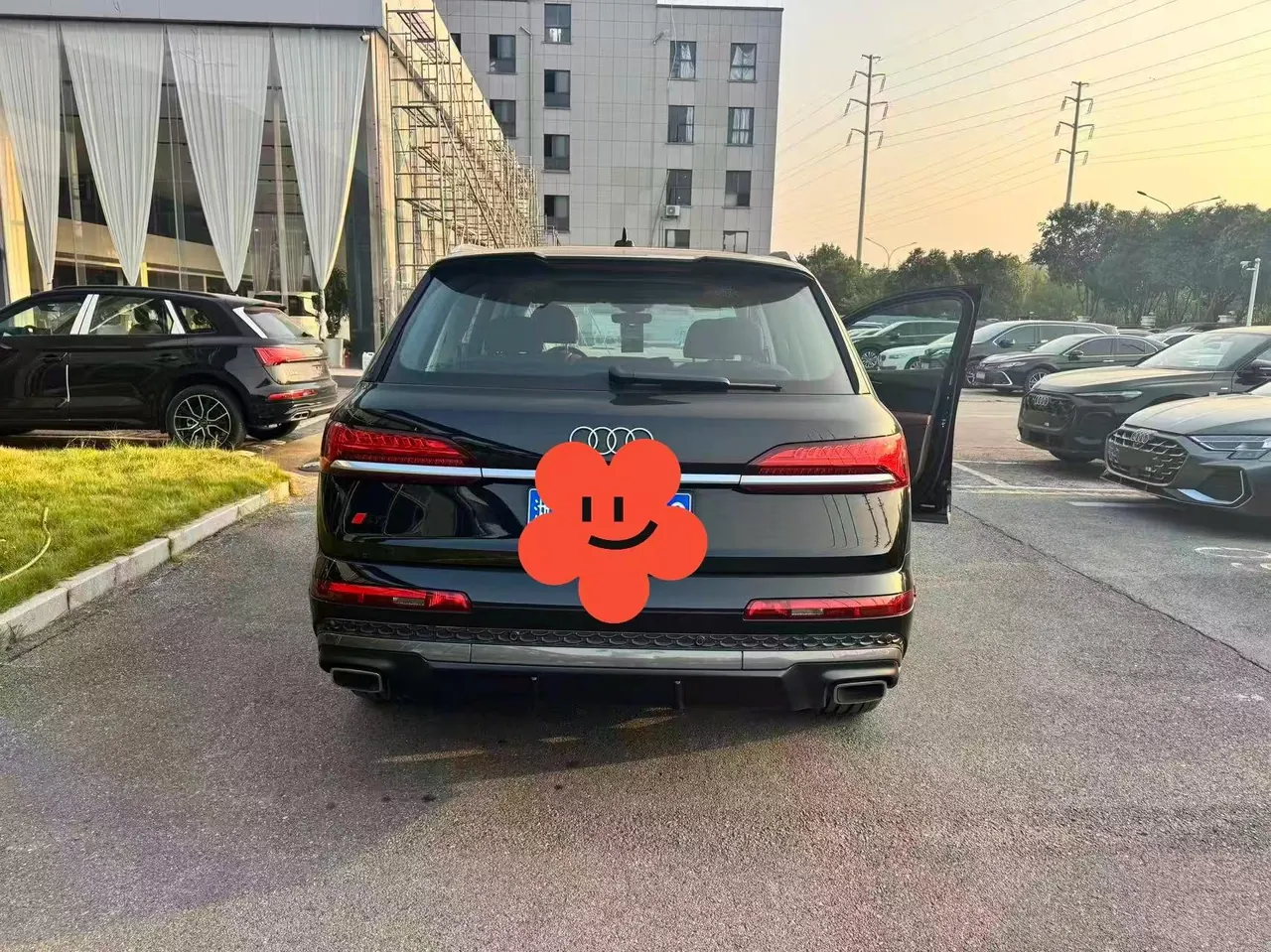Audi Q7 (Imported) 2025 Q7 48V 3.0TFSI 55TFSI Quattro S line Black Samurai Automatic Gear 2