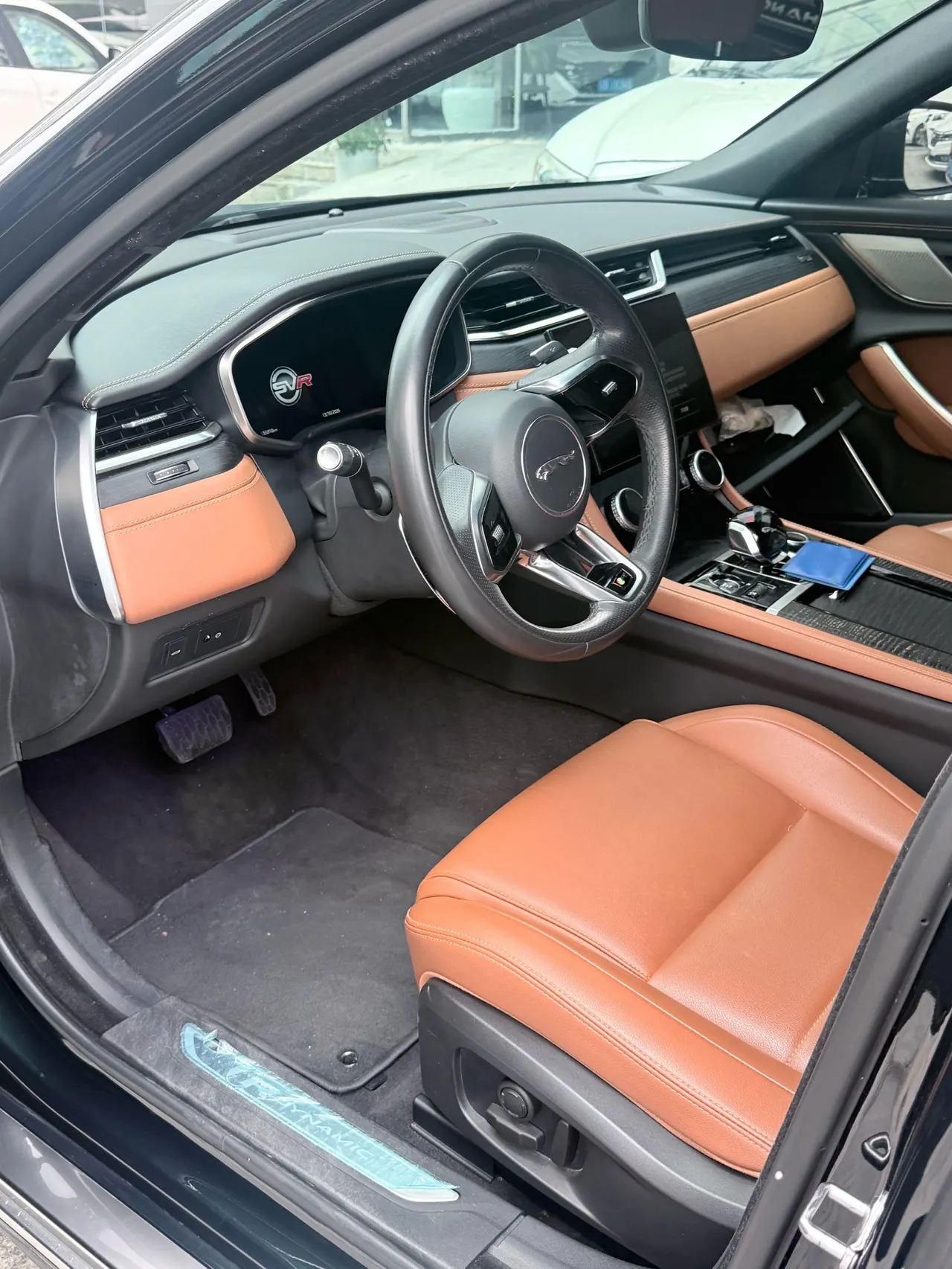 Jaguar 2022 XFL 2.0T P 12500.00g Drive Elite Sports Edition Automatic Gear 3