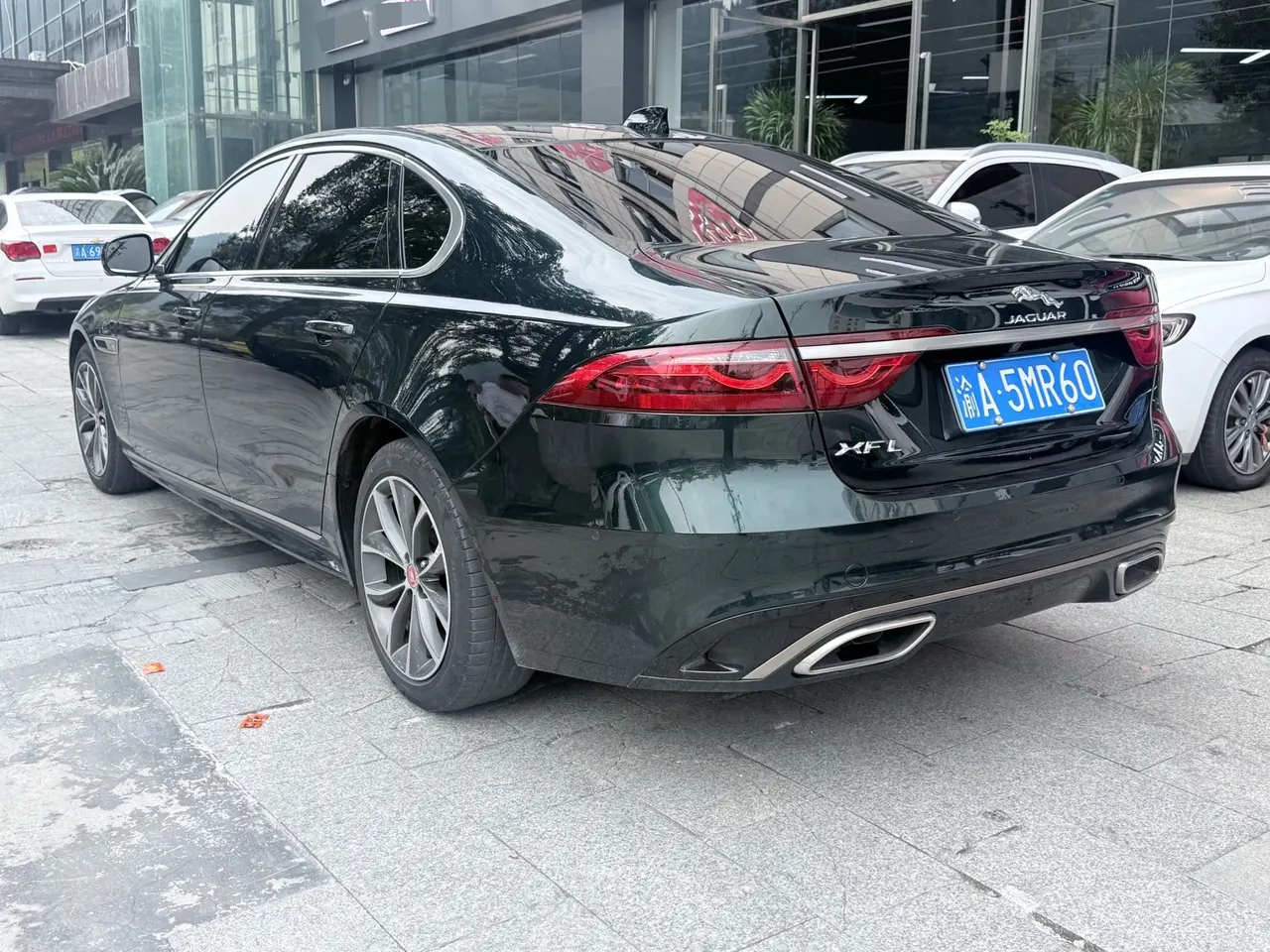 Jaguar 2022 XFL 2.0T P 12500.00g Drive Elite Sports Edition Automatic Gear 5