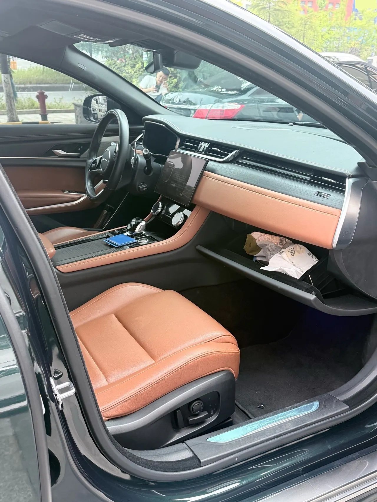 Jaguar 2022 XFL 2.0T P 12500.00g Drive Elite Sports Edition Automatic Gear 7