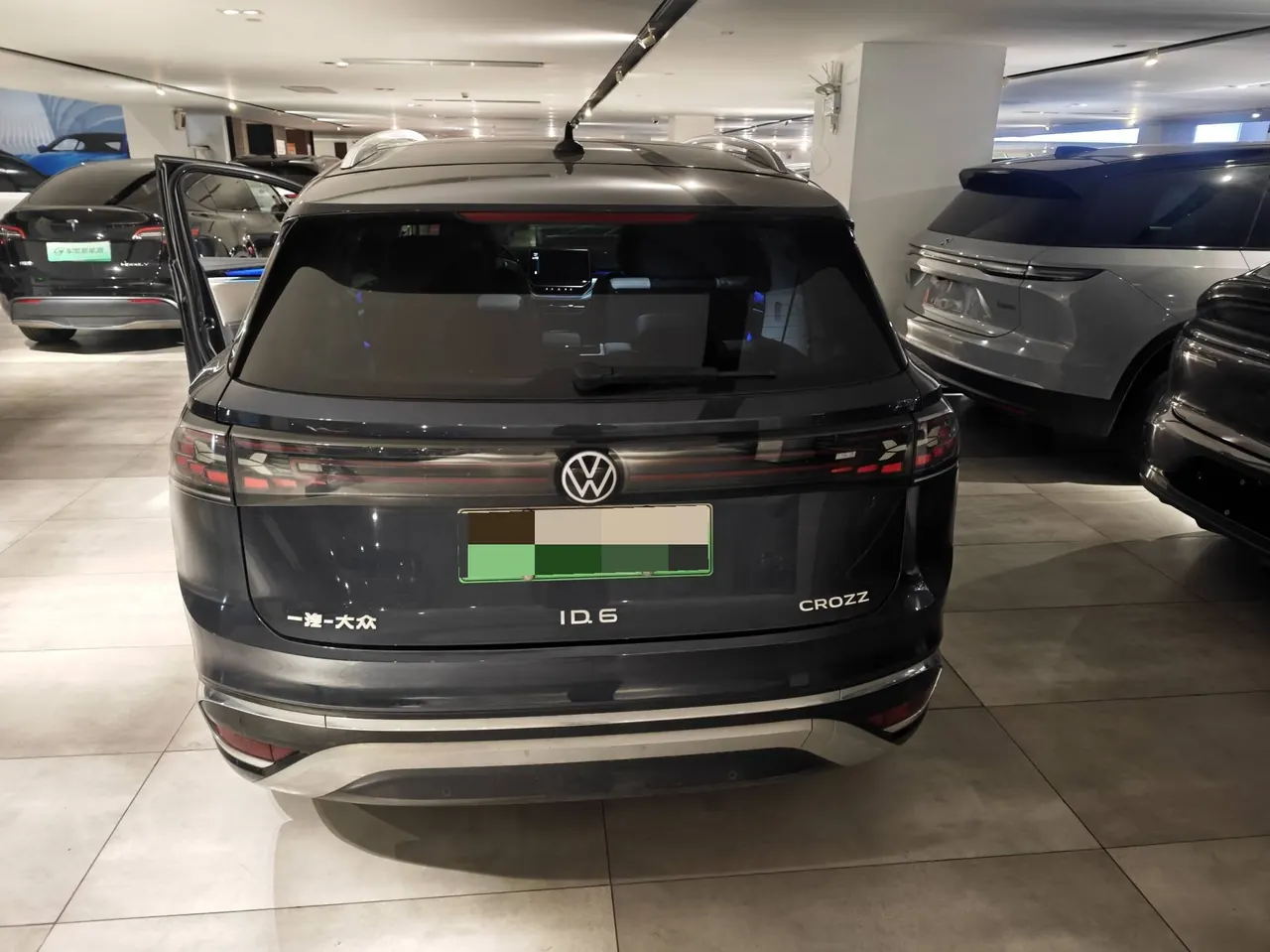 Volkswagen 2022 ID. 6 CROZZ Long Endurance PRO Edition Automatic Transmission 2