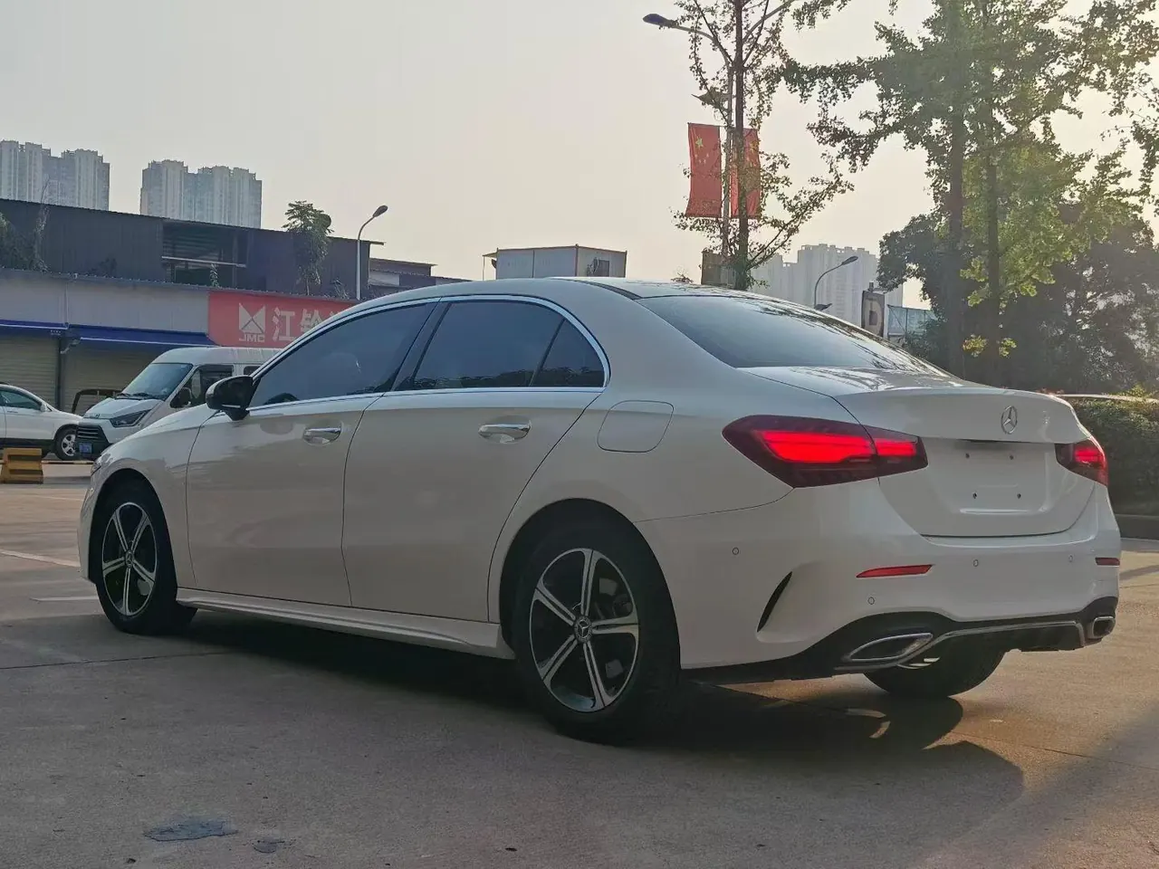 Mercedes Benz Class A 2023 A 200 L 1.3T Fashion Automatic Gear 5