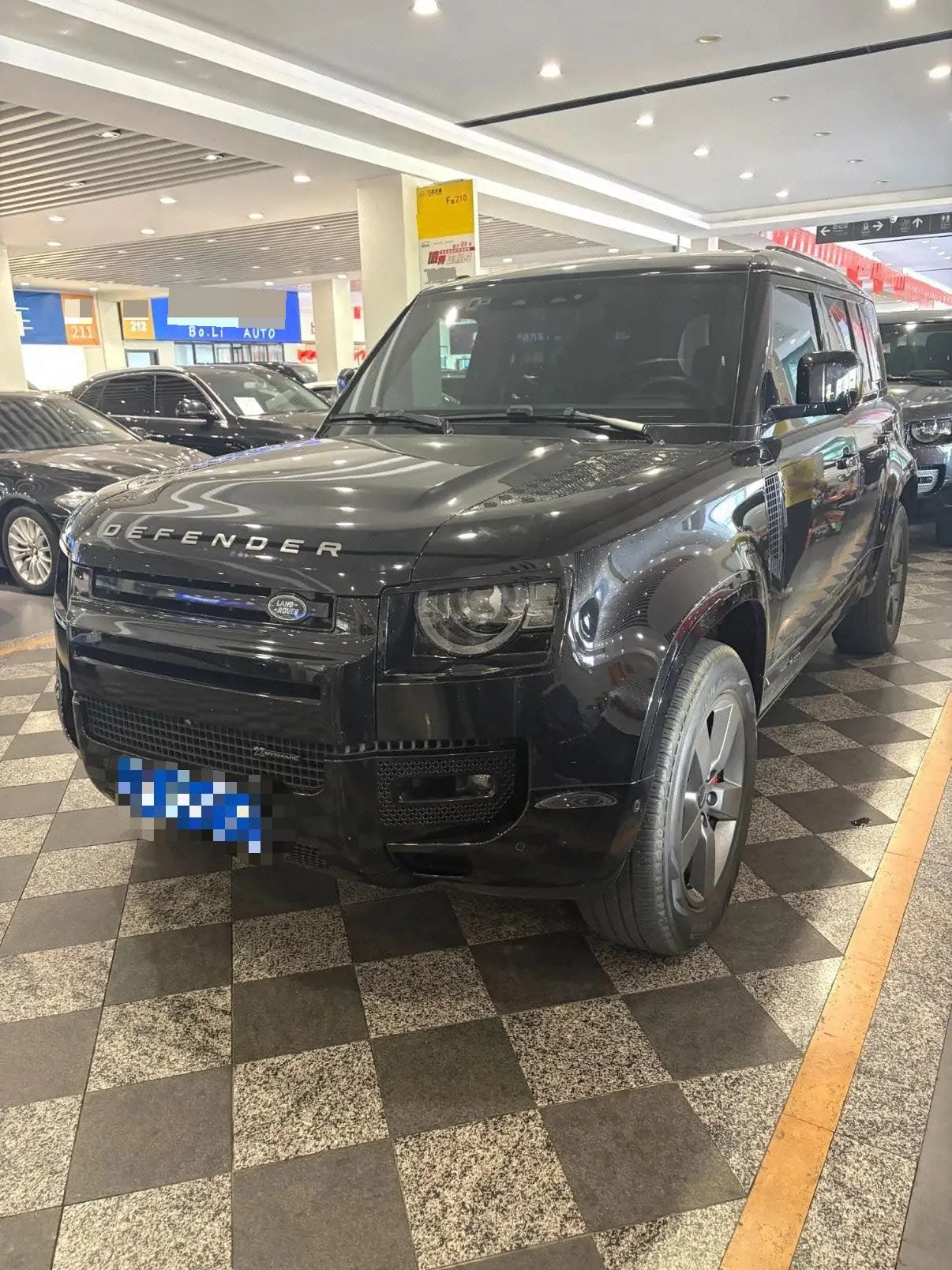 Land Rover Guard (Imported) 2023 Guard 110 48V 3.0T P400 Diablo Special Edition (Modified) Automatic Gear - View 1