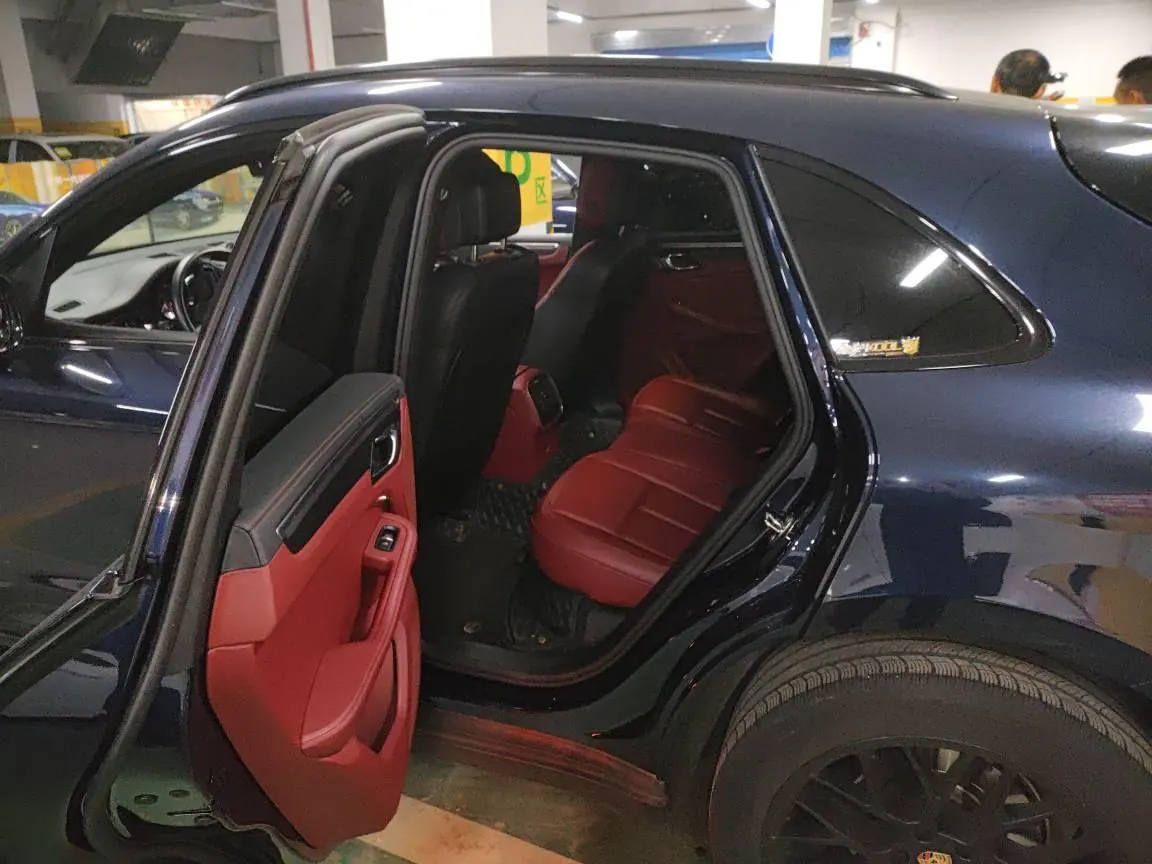 Porsche Macan (Imported) 2022 Macan 2.0T Automatic Gear 4