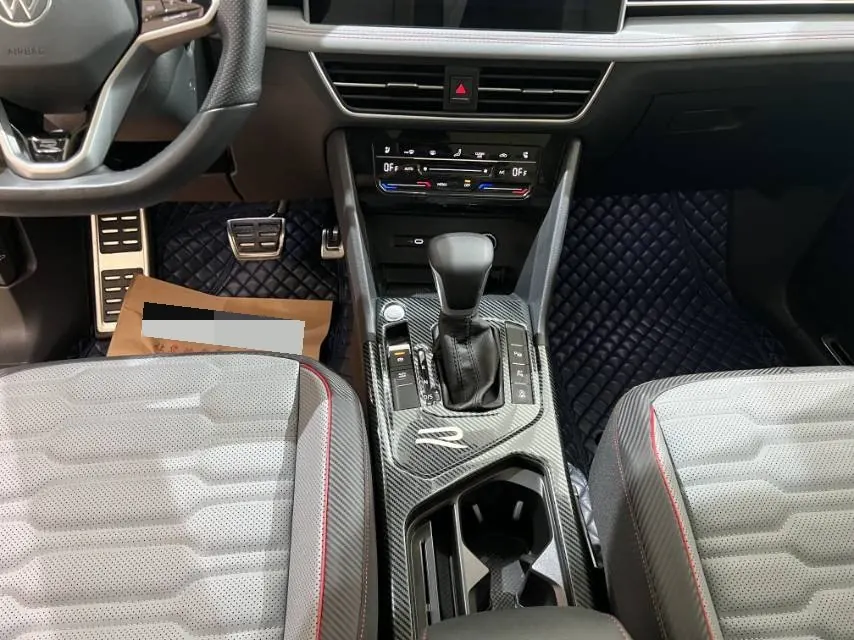 Volkswagen 2023 Tiguan L R-Line 2.0TSI 330TSI Two-Drive R-Line Ultimate Automatic Gear 15