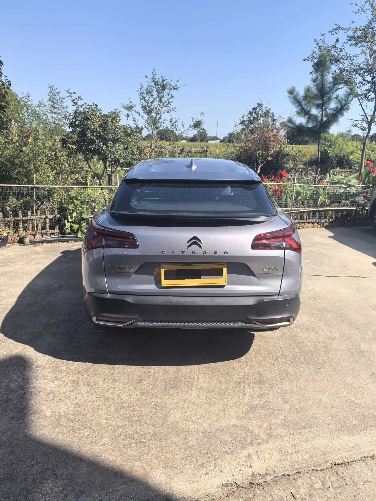 Citroen Versailles C5 X 2022 C5 X 1.6T FM Edition Automatic Gear 8