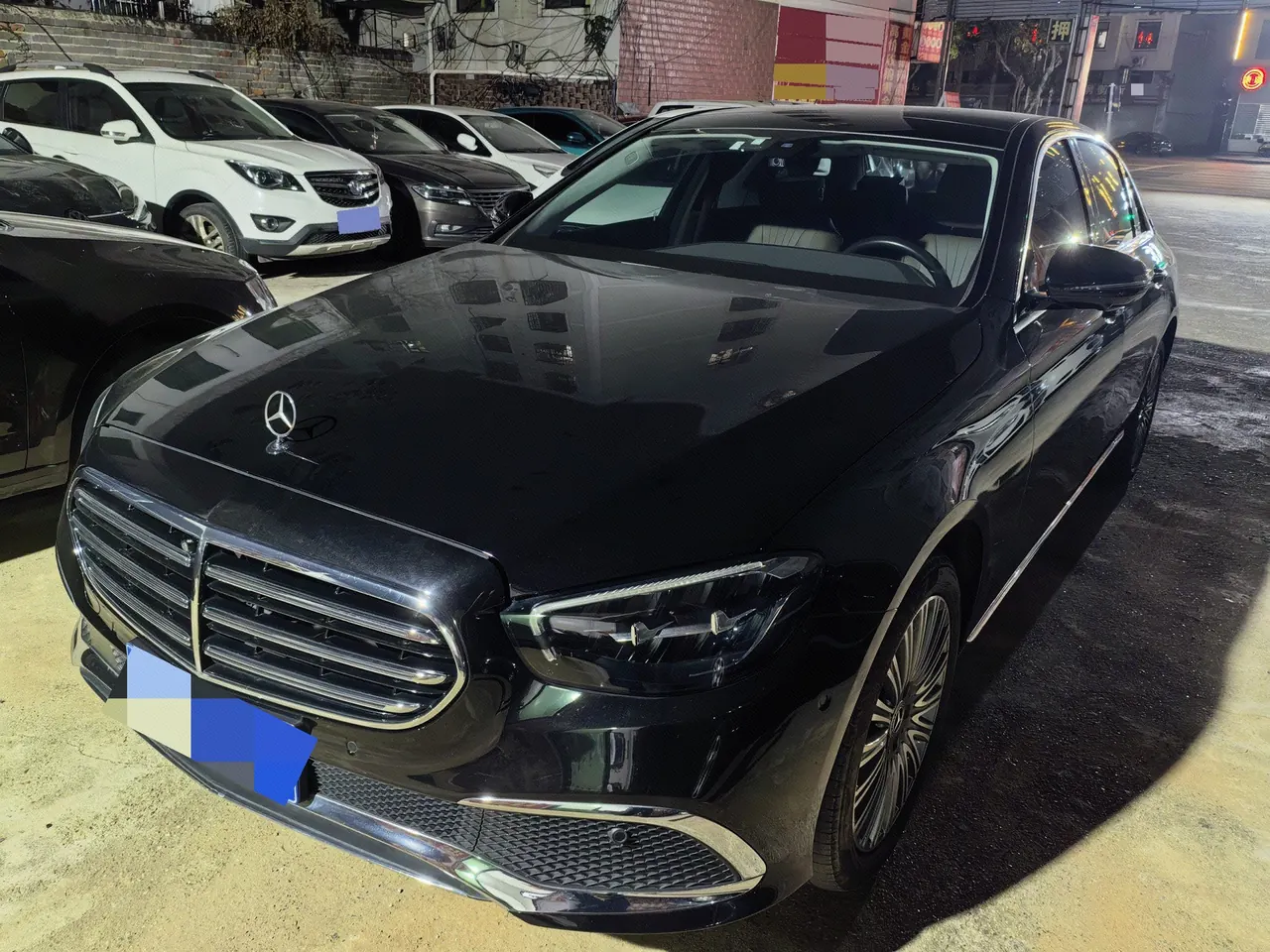 打开图片灯箱:Mercedes Benz E-Class 2023 E 300 L 2.0T Sports Fashion Automatic Gear