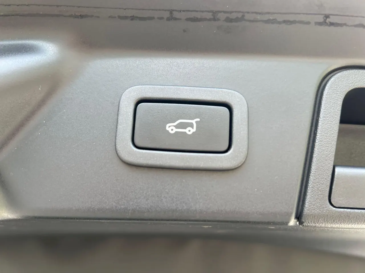Land Rover Range Rover Star Vein (Imported) 2021 Range Rover Star Vein 2.0T P250 Black Collector's Edition Automatic Gear 9