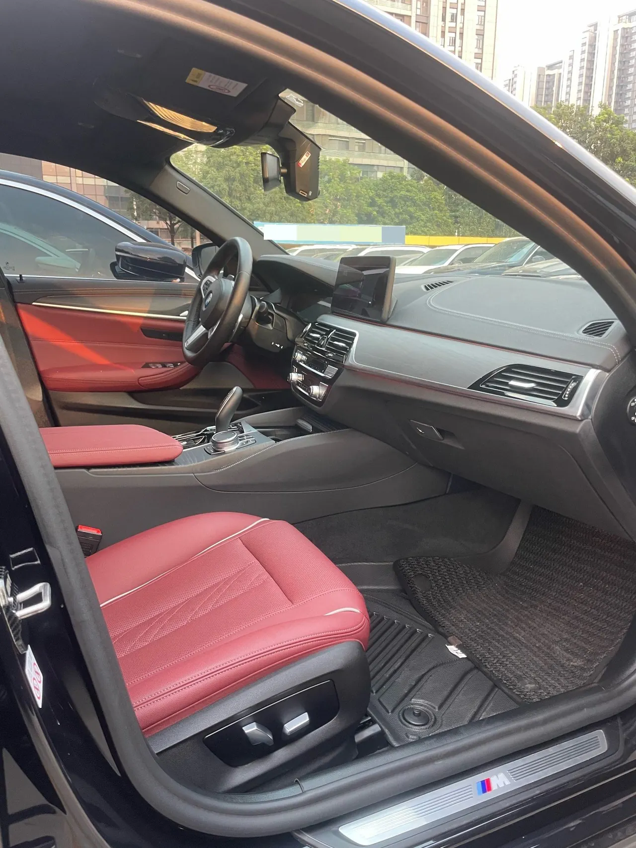BMW 5 Series 2021 530Li 2.0T Leading M Sports Suit Automatic Gear 4