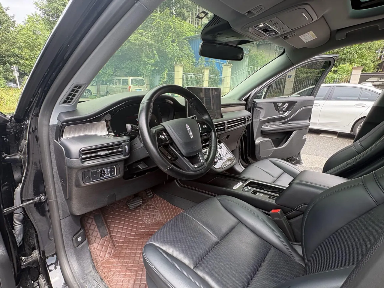 Lincoln 2022 adventurer 2.0T two-wheel drive exclusive edition (facelift) automatic gear 3